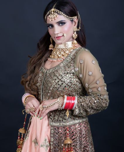 SAARA MEDIA Gallery